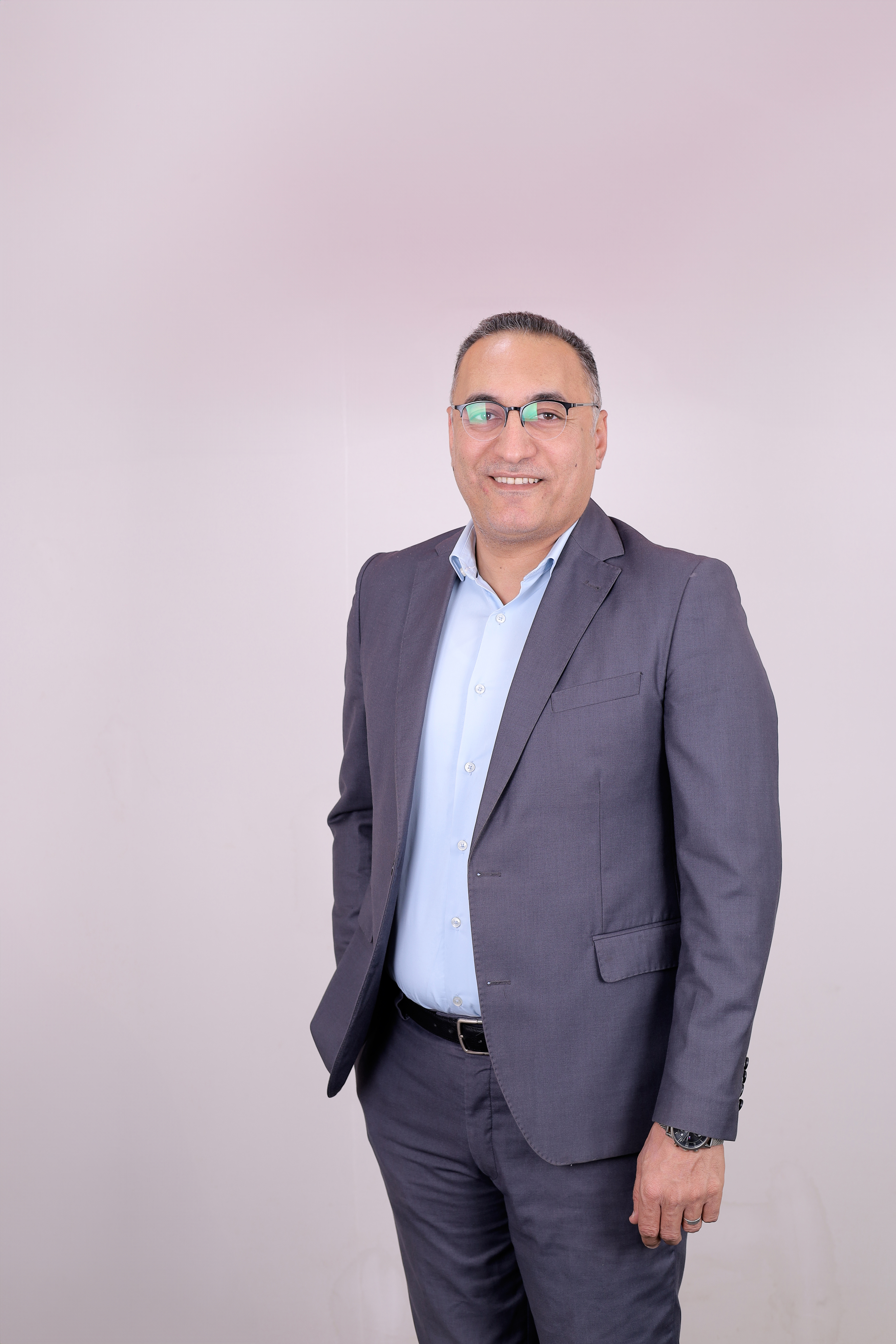 غبور اكاديمي